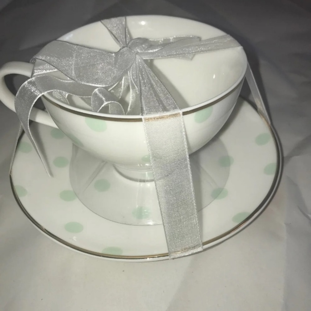 Tea set - Picture 2 of 3